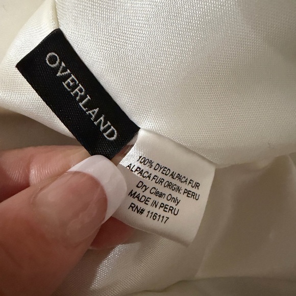 White Alpaca Wool Cossack Hat - NWOT - Picture 4 of 4